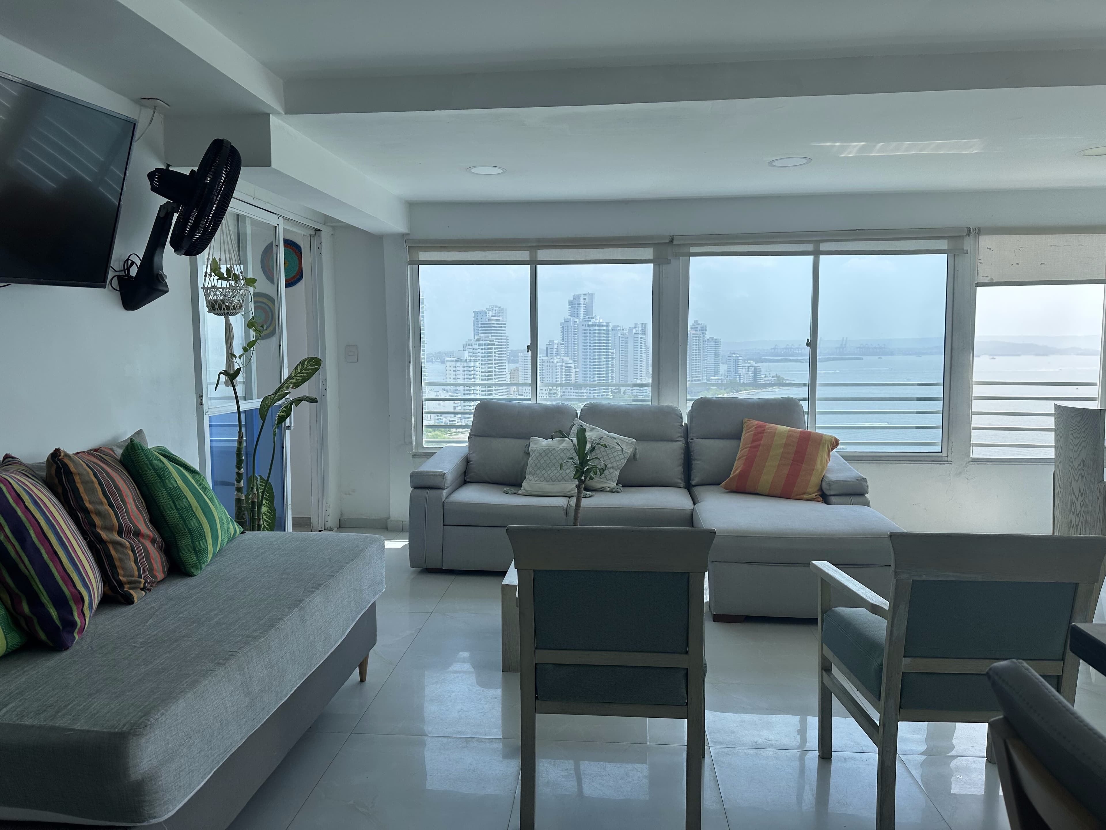 Zafiro living room sea view